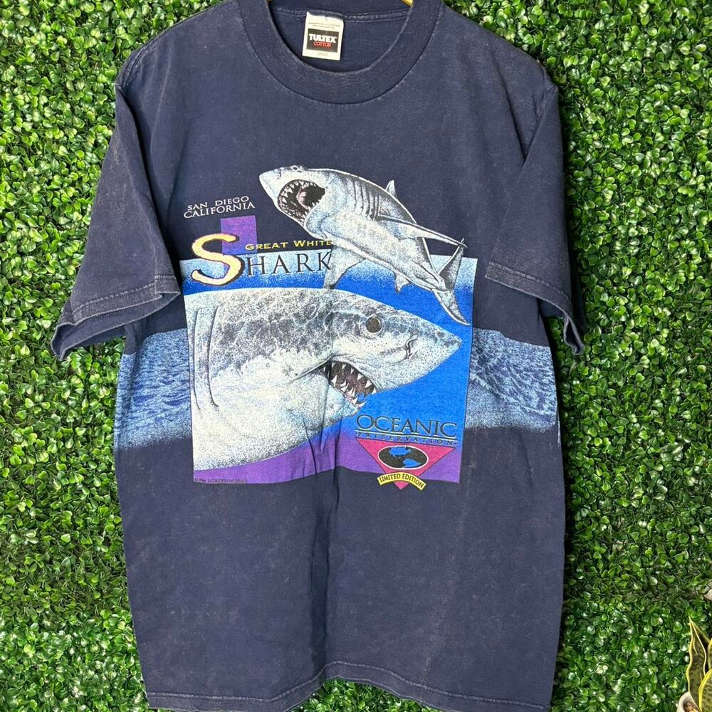Vintage AOP Shark Tee Size Large